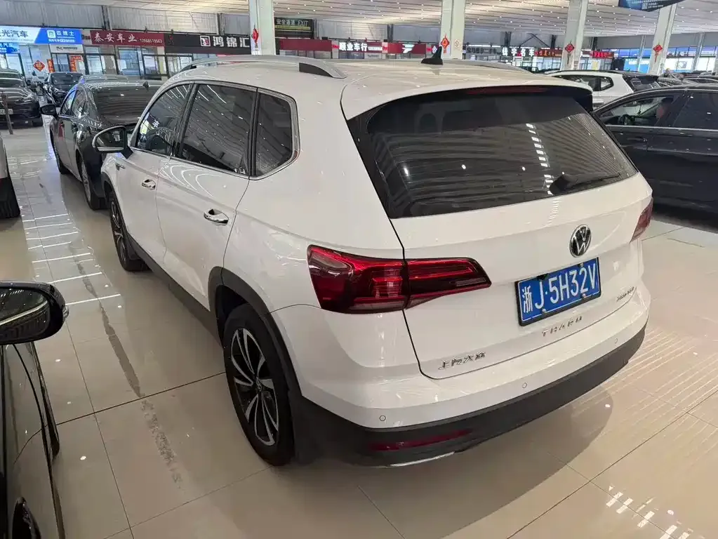 Volkswagen Tharu 2022 из CN, фото 9