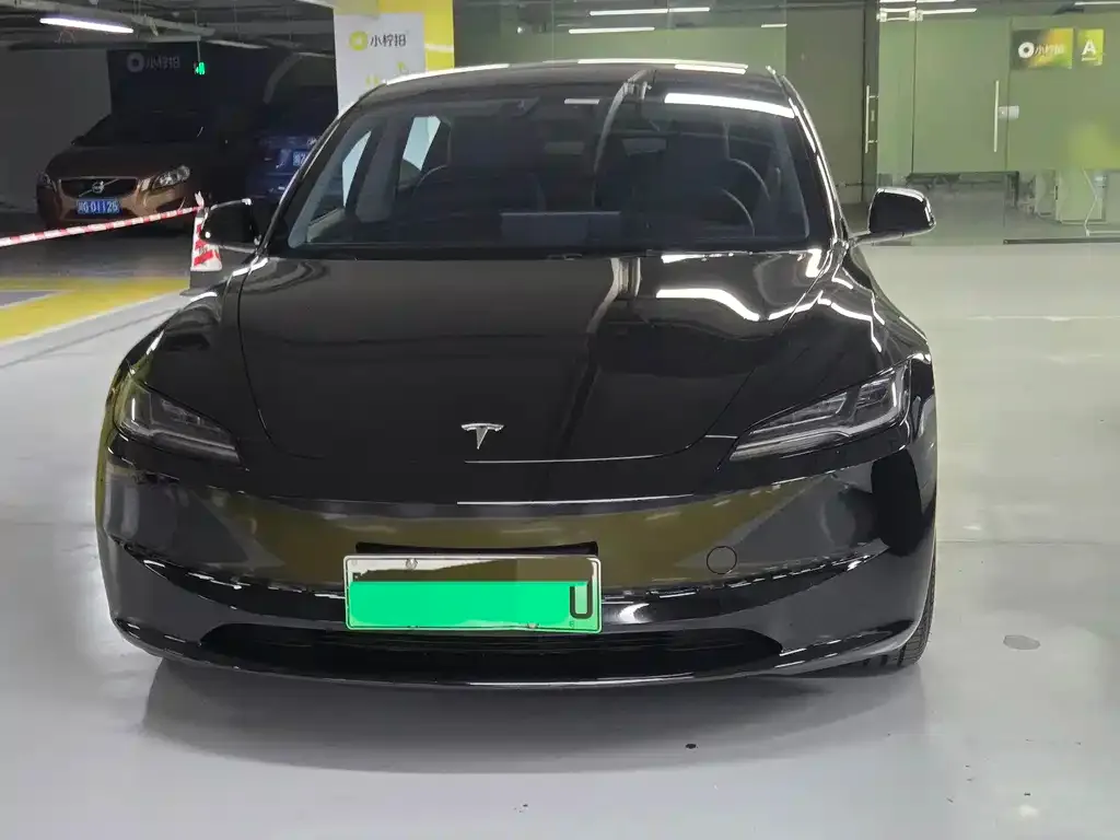 Tesla Model 3 — фото 2