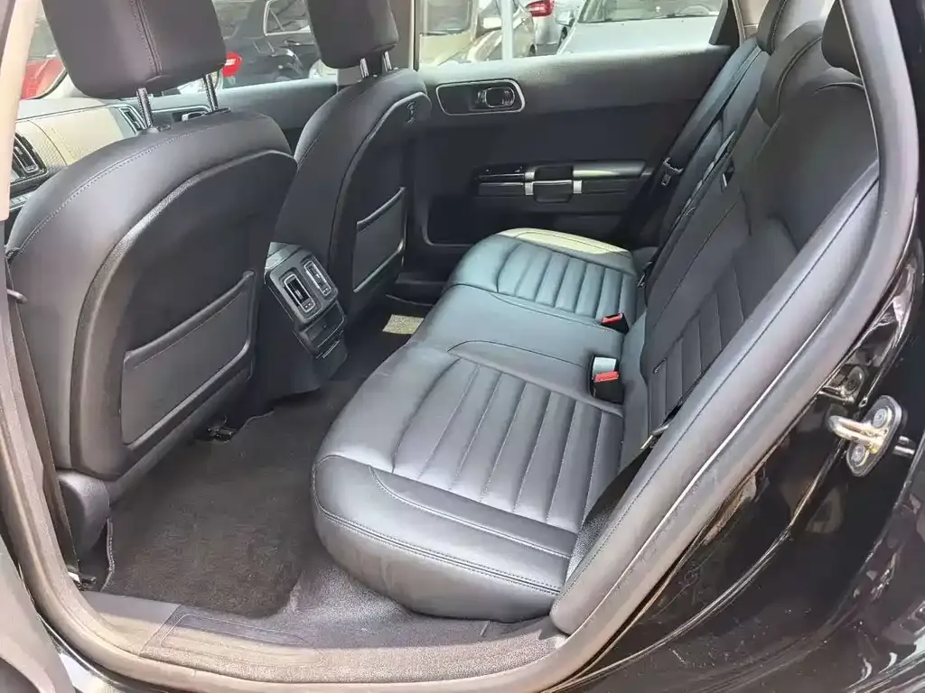 Citroen C6 2022 из CN, фото 6