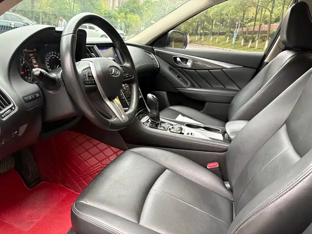 Infiniti Q50L 2021 из CN, фото 8