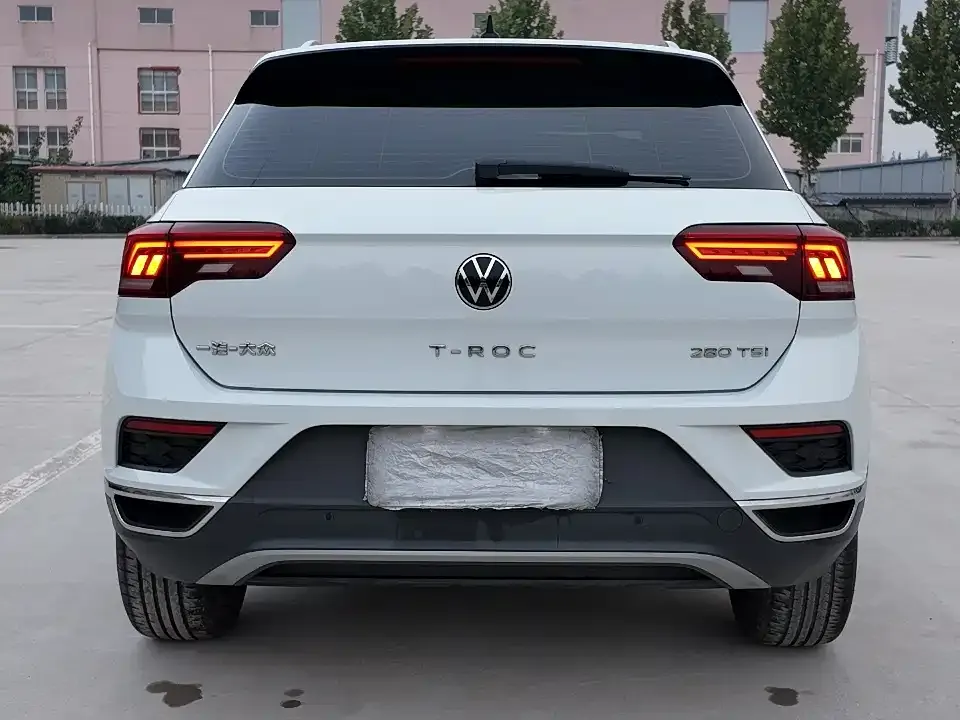 Volkswagen T-Roc 2023 из CN, фото 6