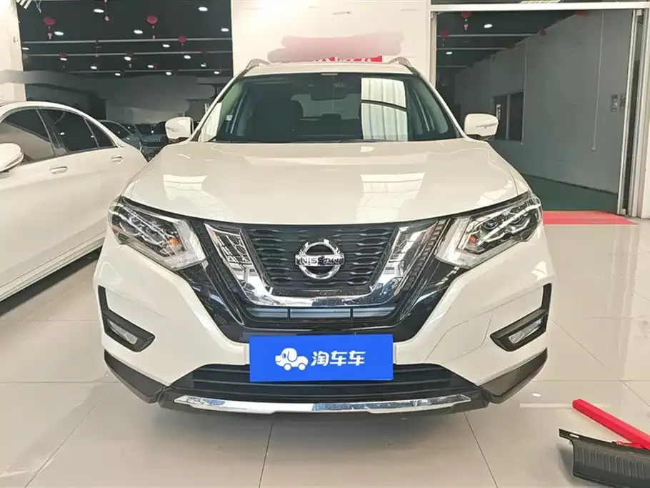 Nissan X-Trail 2024 из CN, фото 2