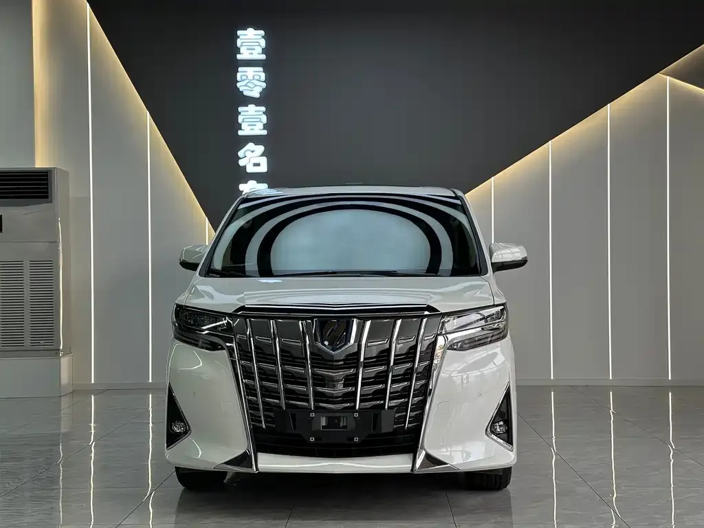 Toyota Alphard 2022 из CN, фото 2
