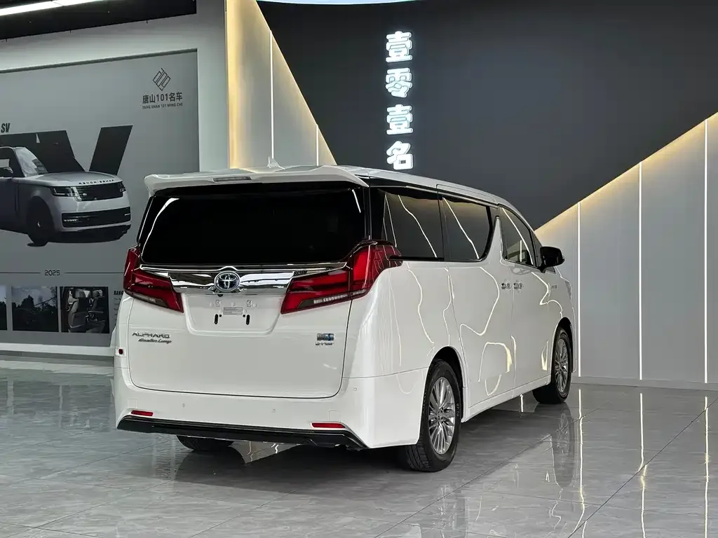 Toyota Alphard 2022 из CN, фото 6