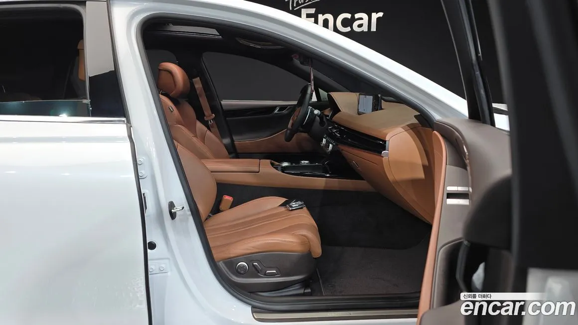 Genesis G80 — фото 10