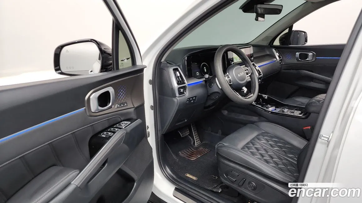 Kia Sorento — фото 10