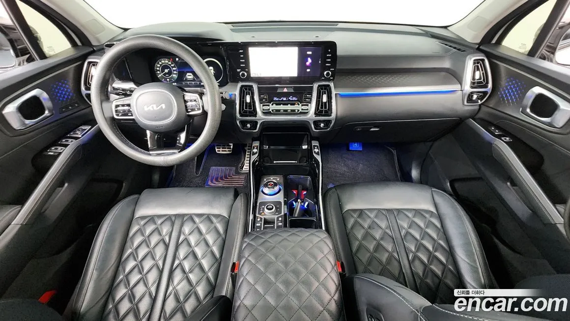 Kia Sorento — фото 7