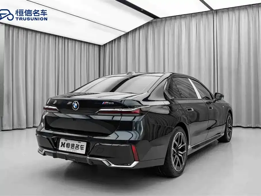 BMW 7 Series 2024 из CN, фото 5