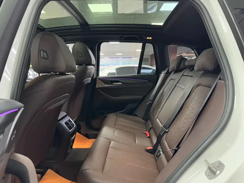BMW X3 2021 из CN, фото 7