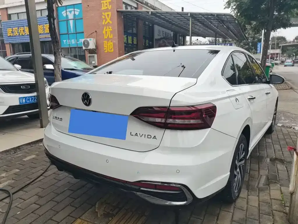 Volkswagen Lavida 2023 из CN, фото 7