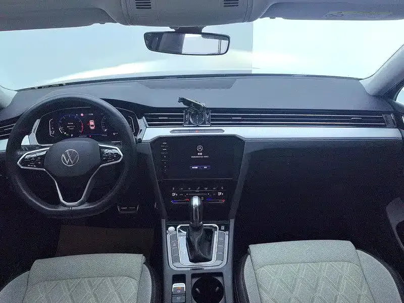 Volkswagen Magotan 2023 из CN, фото 10
