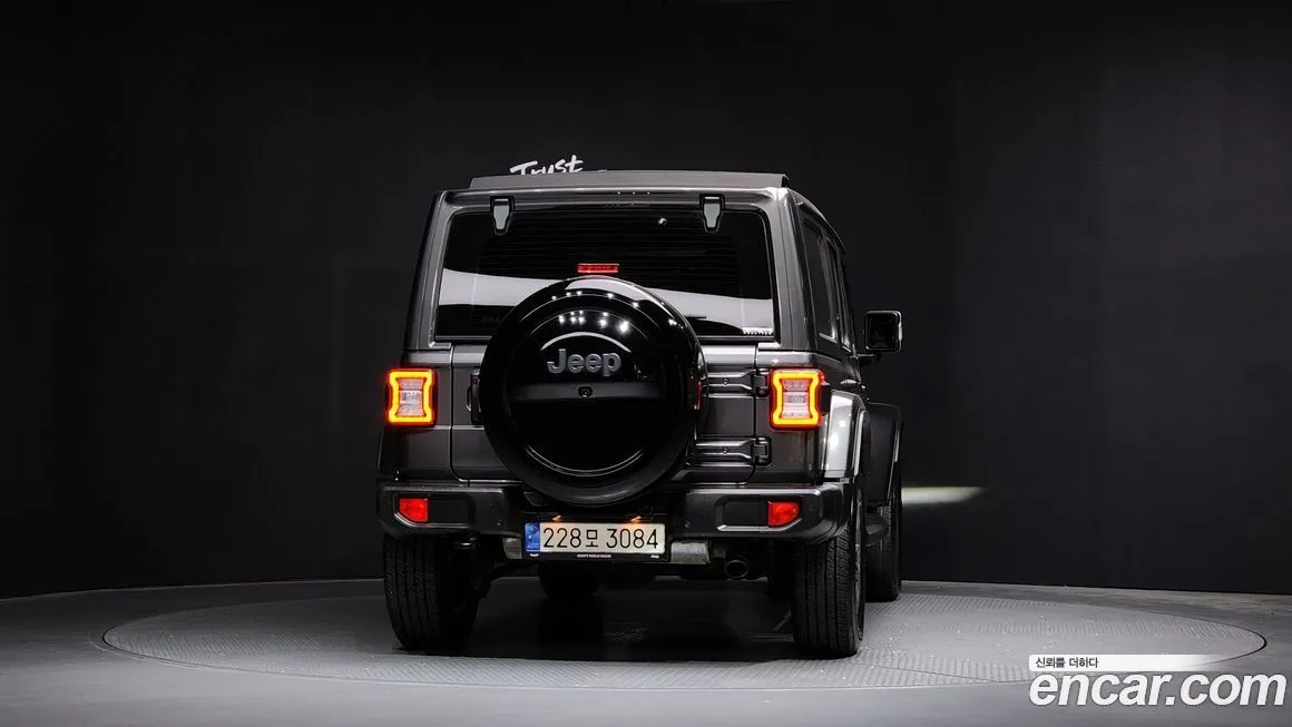 Jeep Wrangler 2021 из KR, фото 4