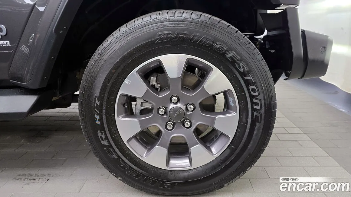 Jeep Wrangler 2021 из KR, фото 5