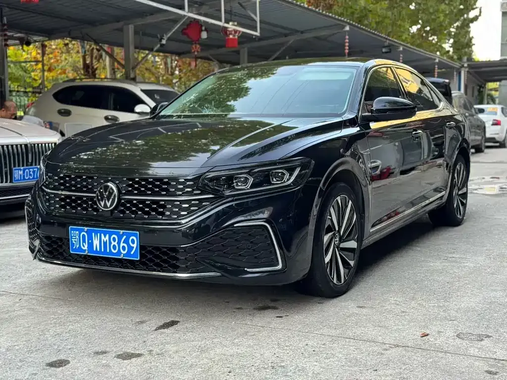 Volkswagen Passat 2022 из CN, фото 1