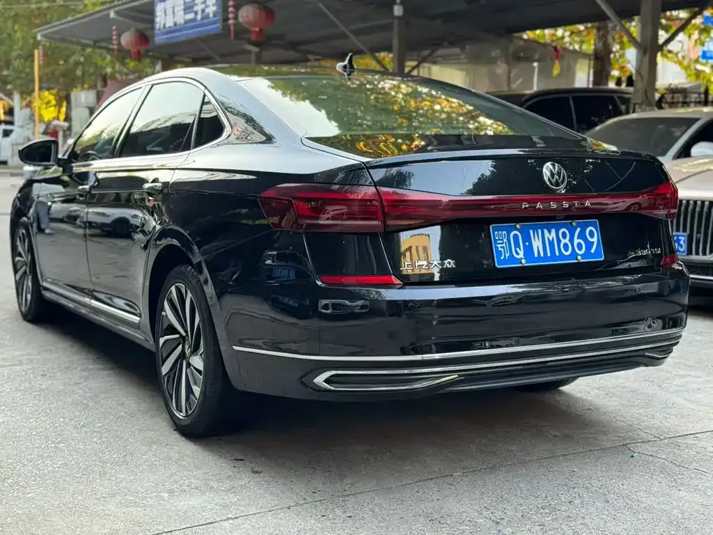 Volkswagen Passat 2022 из CN, фото 9