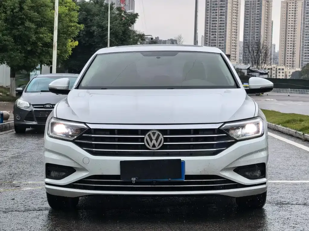 Volkswagen Sagitar 2021 из CN, фото 2