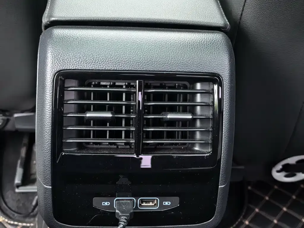 Volkswagen Sagitar 2021 из CN, фото 6