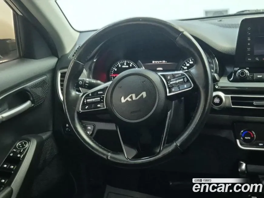 Kia Seltos 2023 из KR, фото 8