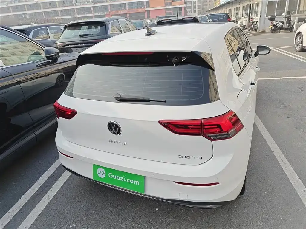 Volkswagen Golf 2021 из CN, фото 6