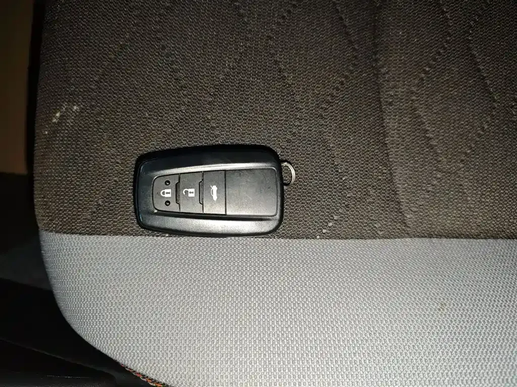Toyota Corolla 2024 из CN, фото 9