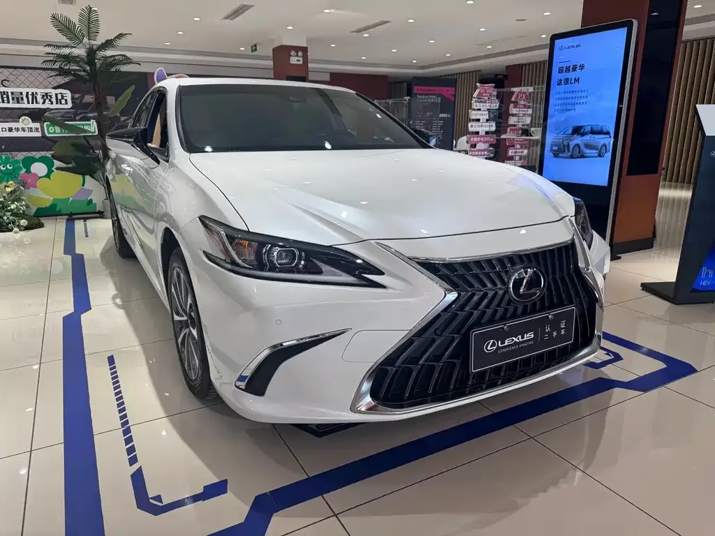 Lexus ES 2022 из CN, фото 3