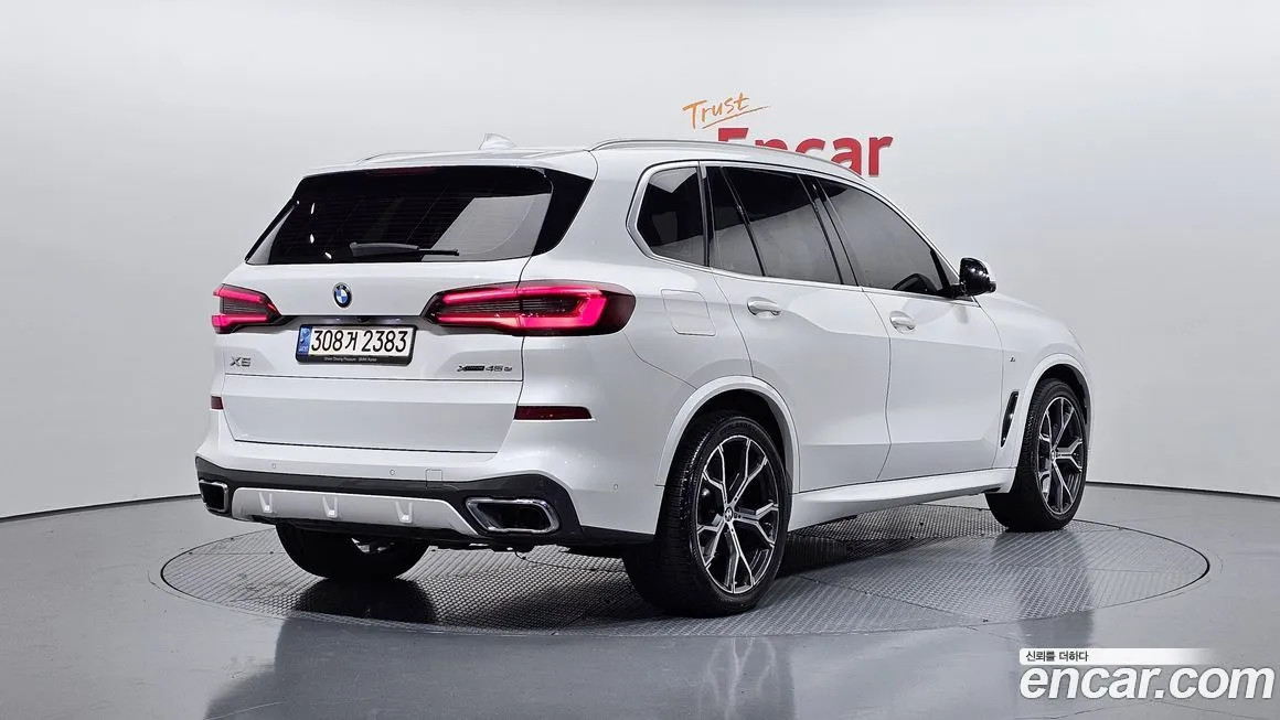 BMW X5 — фото 2
