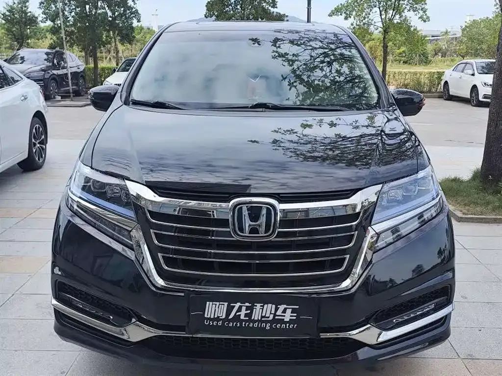 Honda Elysion 2021 из CN, фото 2