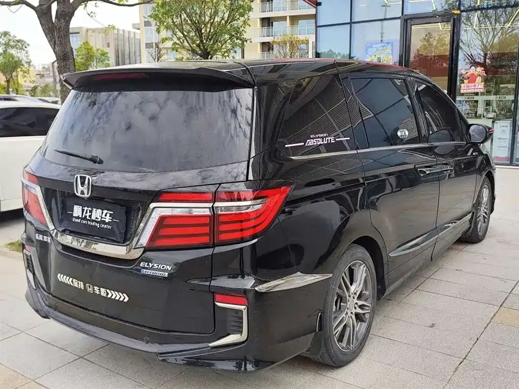 Honda Elysion 2021 из CN, фото 9