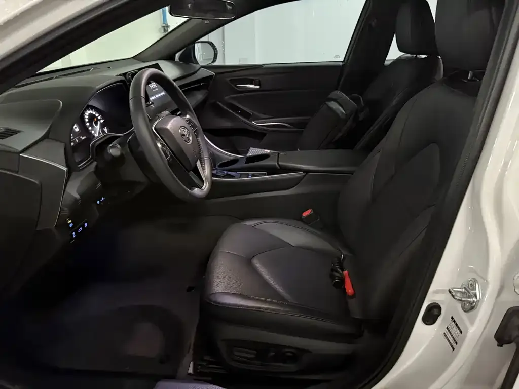 Toyota Avalon 2023 из CN, фото 7