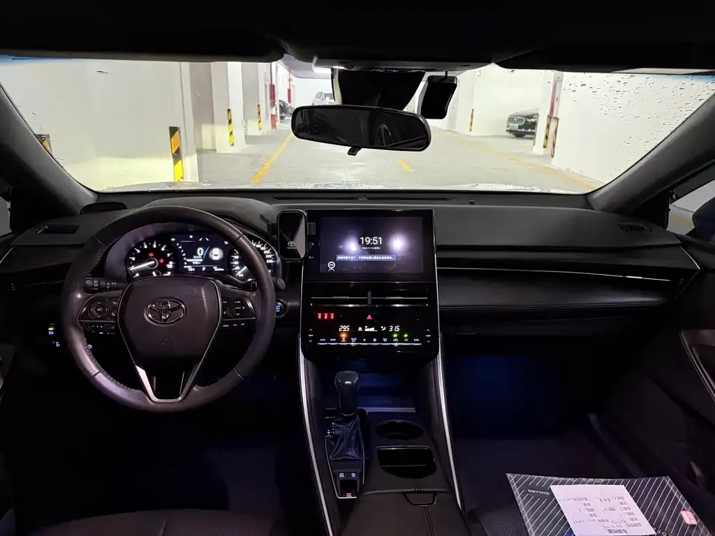 Toyota Avalon 2023 из CN, фото 9