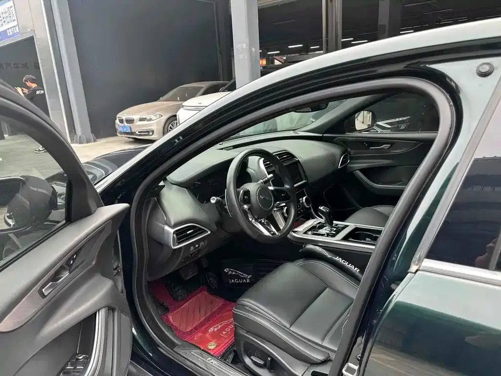 Jaguar XEL 2023 из CN, фото 6