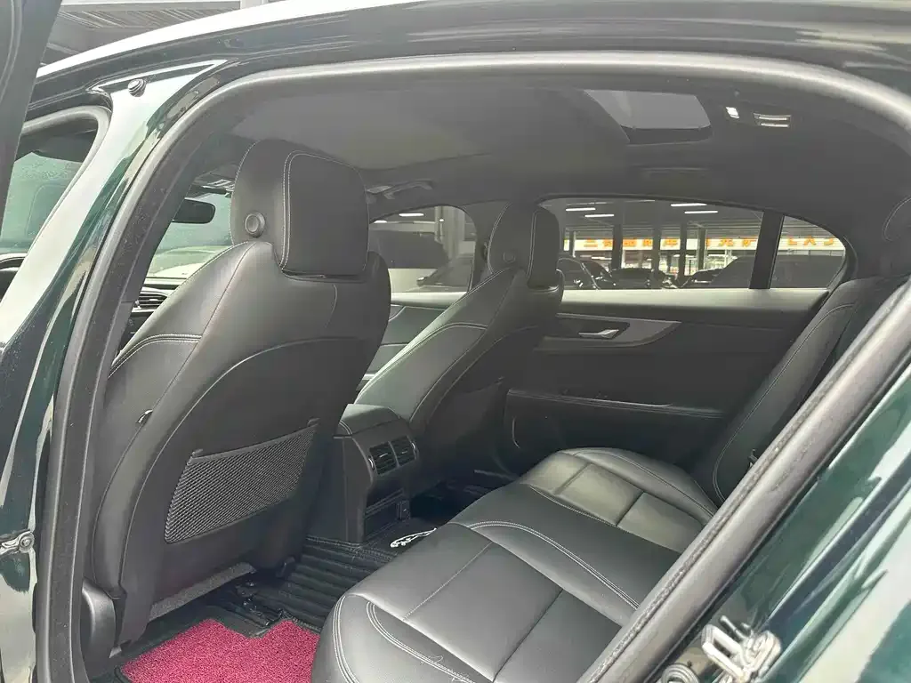 Jaguar XEL 2023 из CN, фото 7