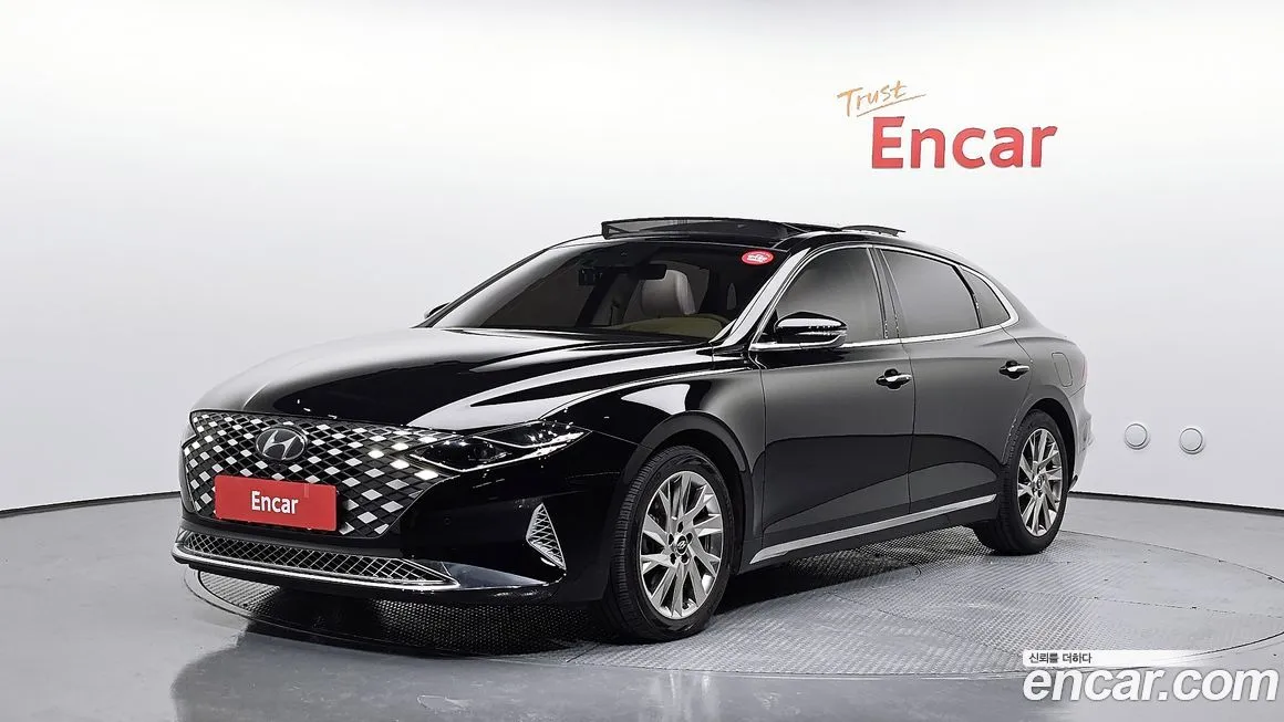 Hyundai Grandeur — фото 1