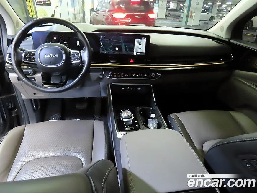 Kia Carnival — фото 10