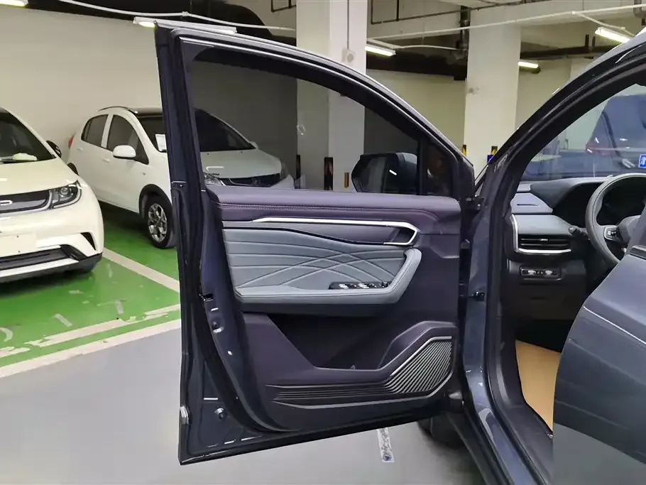 Geely Haoyue L 2024 из CN, фото 7