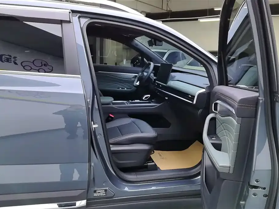 Geely Haoyue L 2024 из CN, фото 8