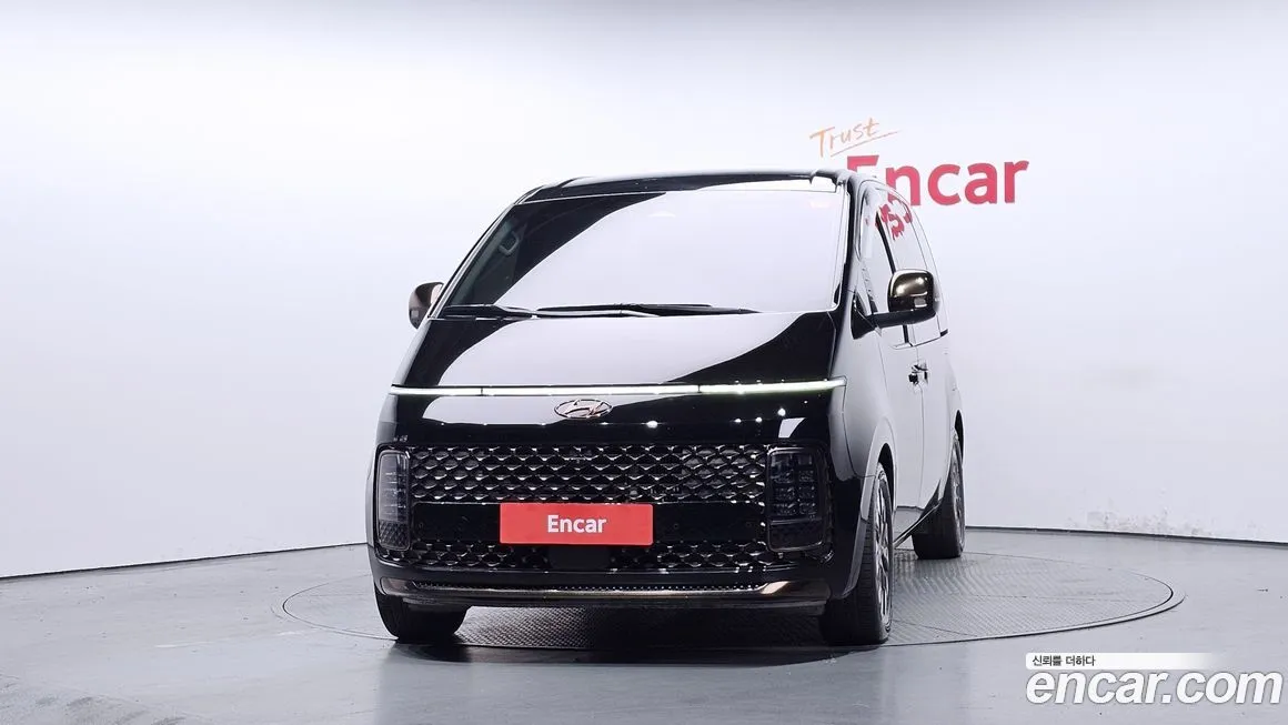 Hyundai Staria 2023 из KR, фото 3