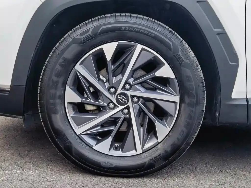 Hyundai Tucson 2022 из CN, фото 10