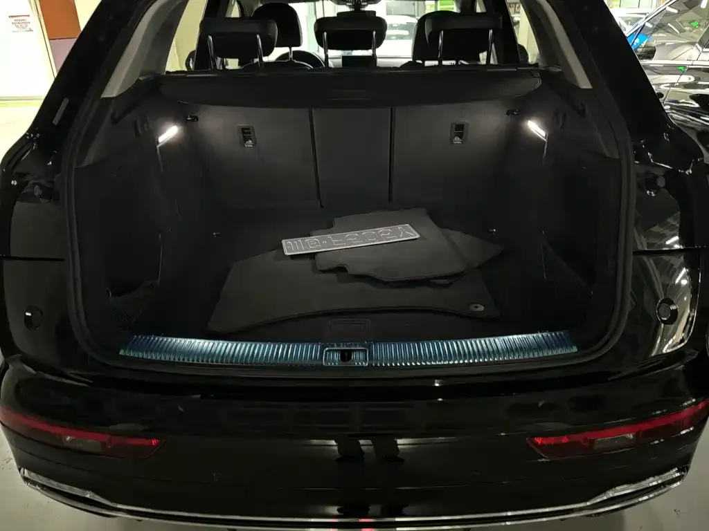 Audi Q5L 2021 из CN, фото 7