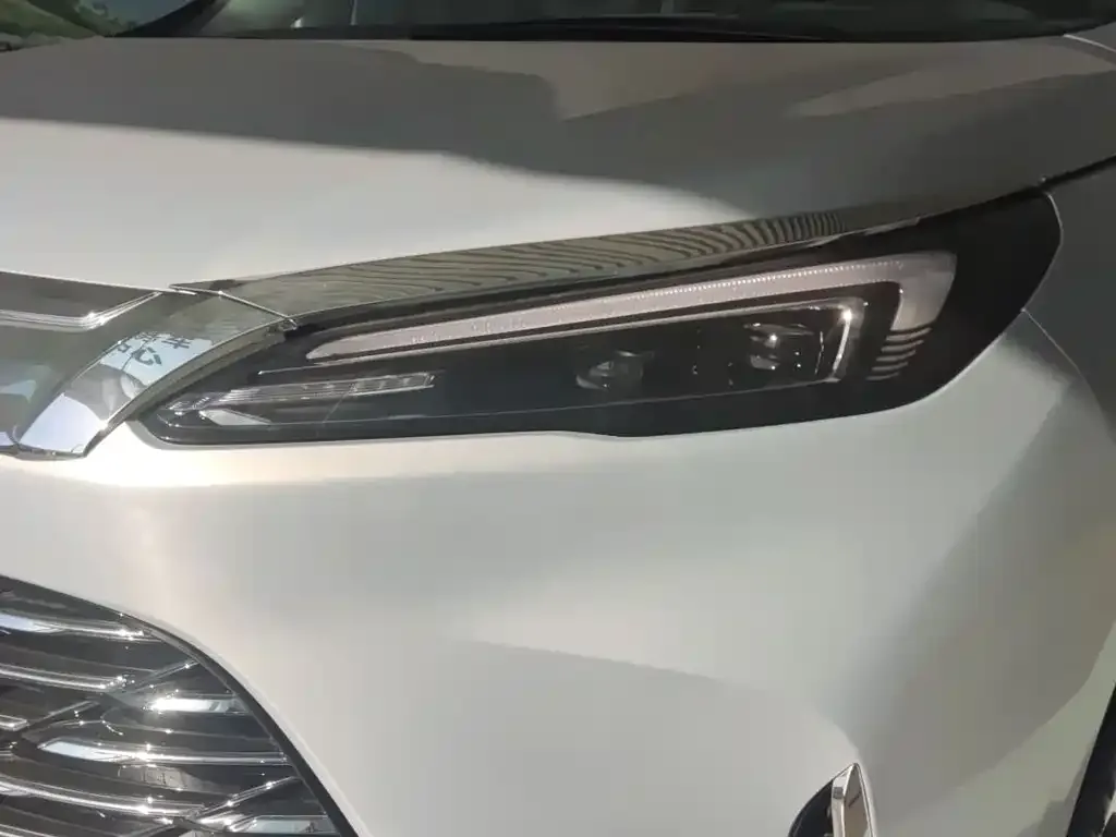 Buick GL8 2025 из CN, фото 6