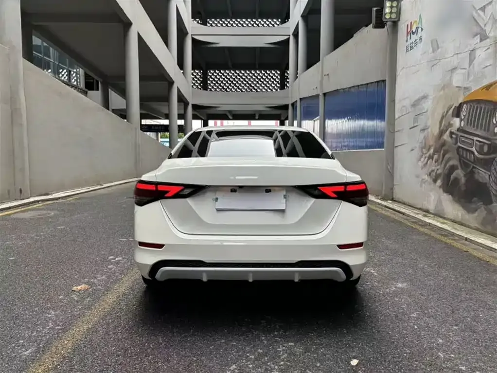 Nissan Sylphy 2023 из CN, фото 4