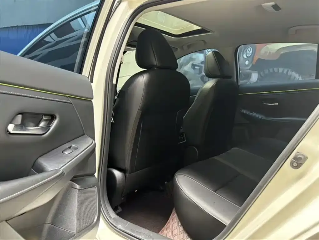Nissan Sylphy 2023 из CN, фото 8
