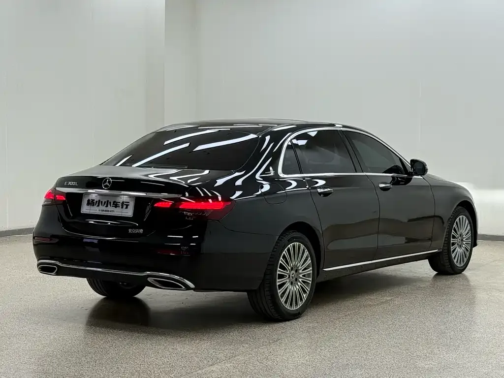Mercedes-Benz E-Class 2023 из CN, фото 7