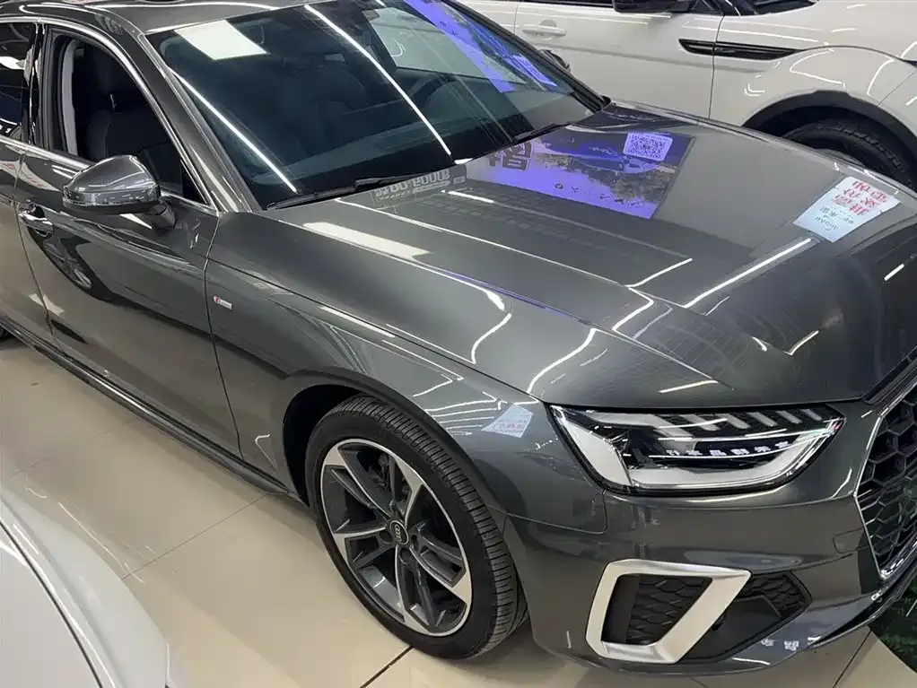 Audi A4L 2022 из CN, фото 7