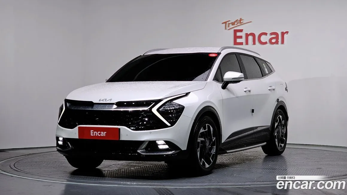 Kia Sportage — фото 1