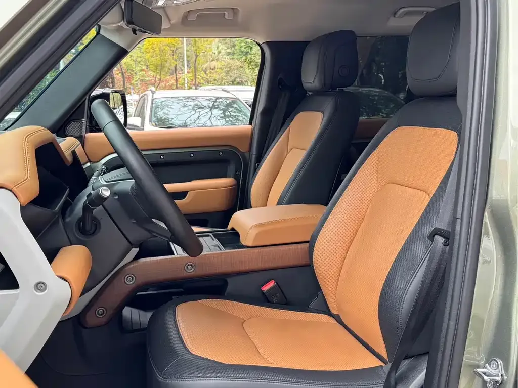 Land Rover Defender 2022 из CN, фото 4