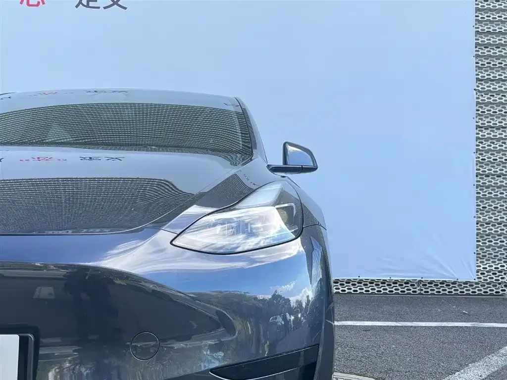 Tesla Model Y 2024 из CN, фото 7
