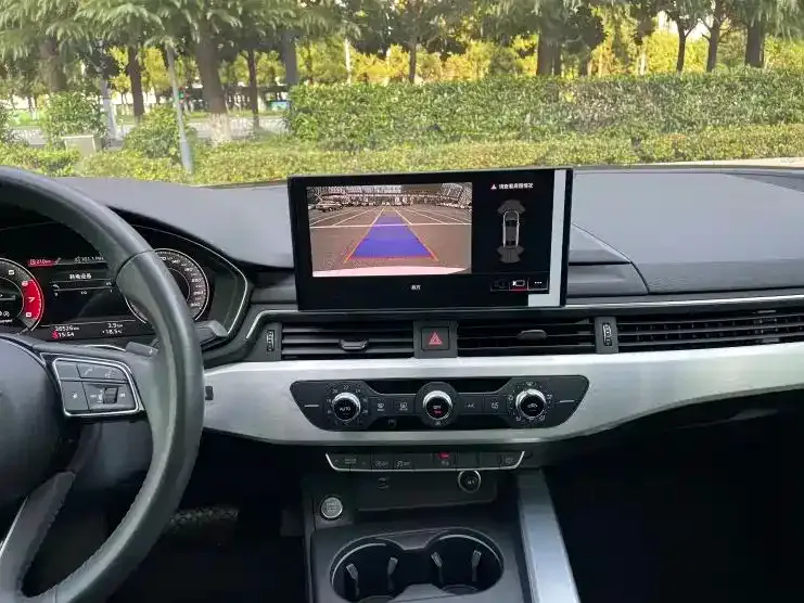 Audi A4L 2021 из CN, фото 10