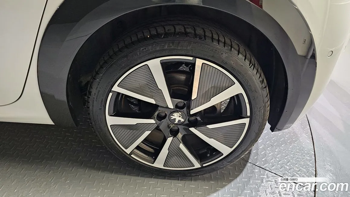 Peugeot 208 2022 из KR, фото 5