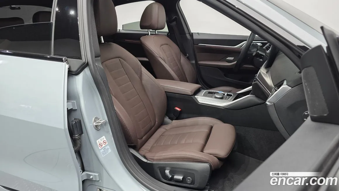 BMW i4 2024 из KR, фото 10